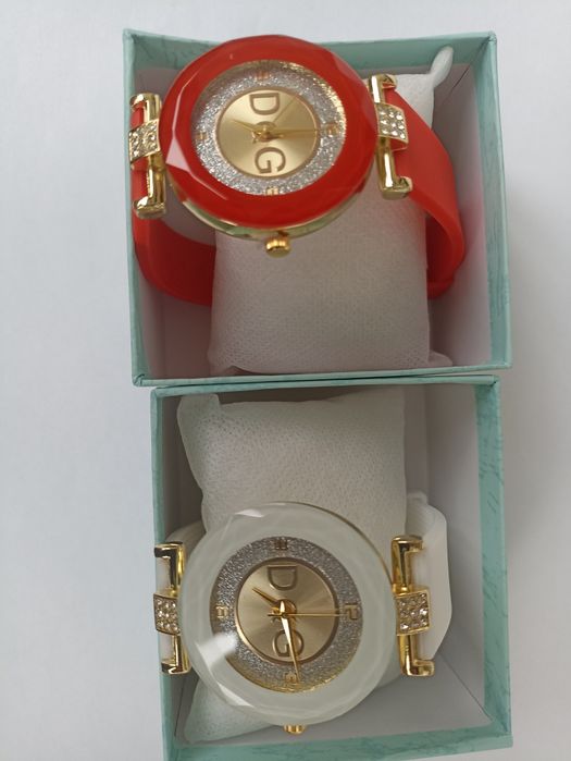 Продам часы наручные