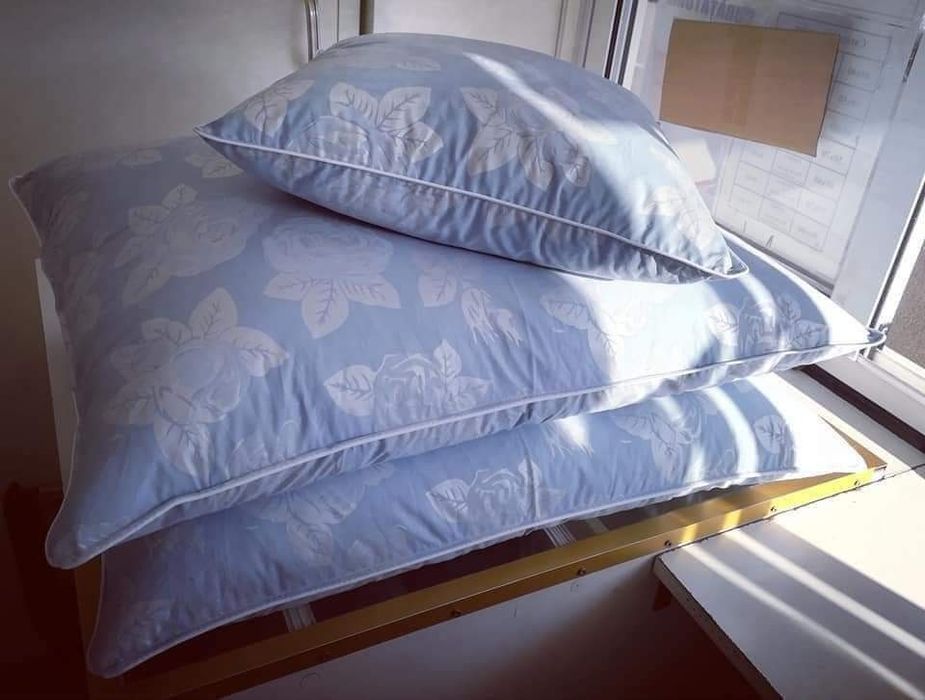 Perne noi de vânzare