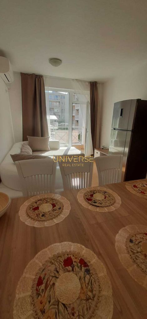 Продава се Тристаен апартамент в к.к. Слънчев бряг - 77 кв.м за 962 €/кв.м - Снимка #8