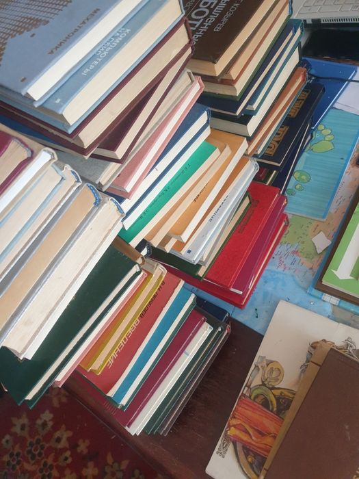 Лот роботика на руски език