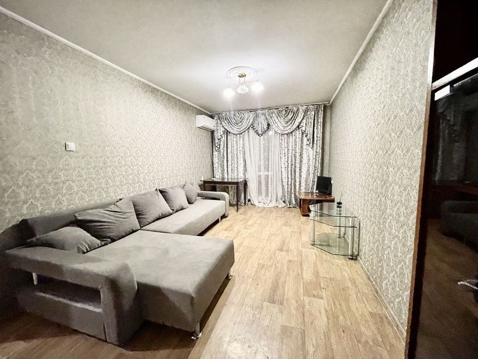 Продам диван новый