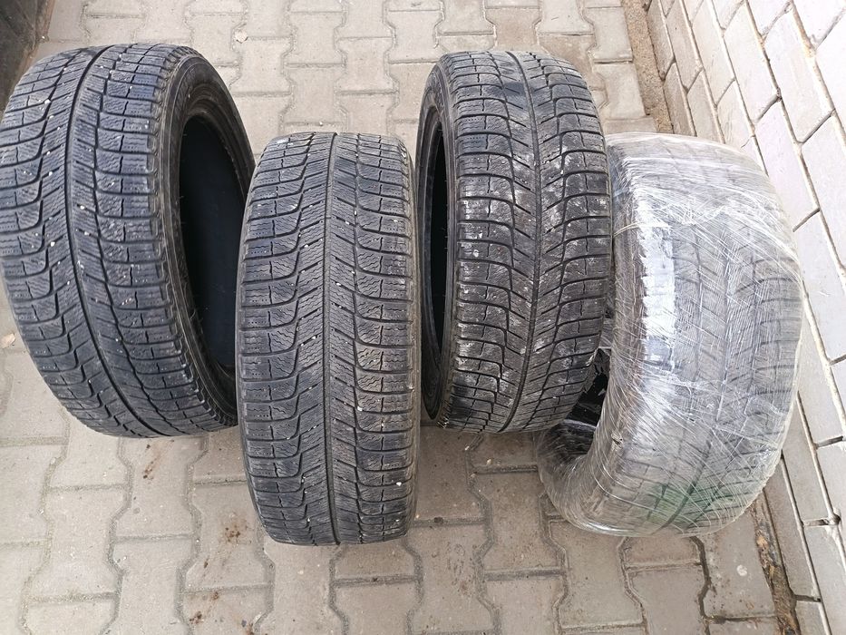 Продам отличном состоянии шины