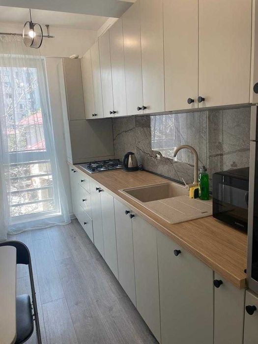 Cazare in Regim Hotelier BRASOV CENTRU 1/2/3 Camere