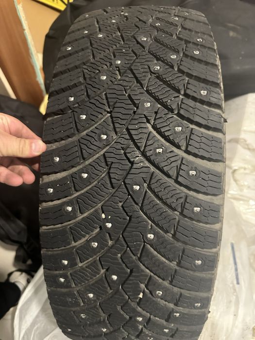 Продам зимние шины в комплекте r19 Pirelli