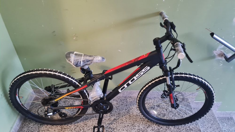 Продавам Cross Gravito 24 алуминиев детски велосипед/колело