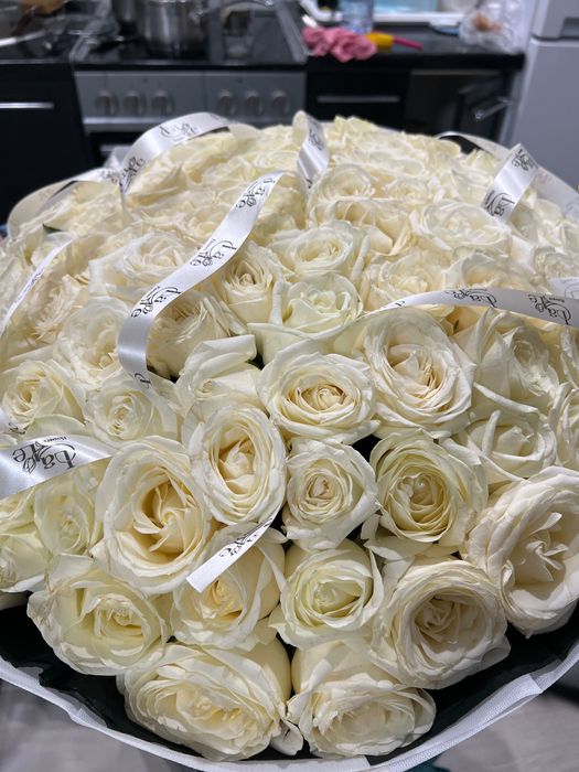 Цветы. Роза 101 шт