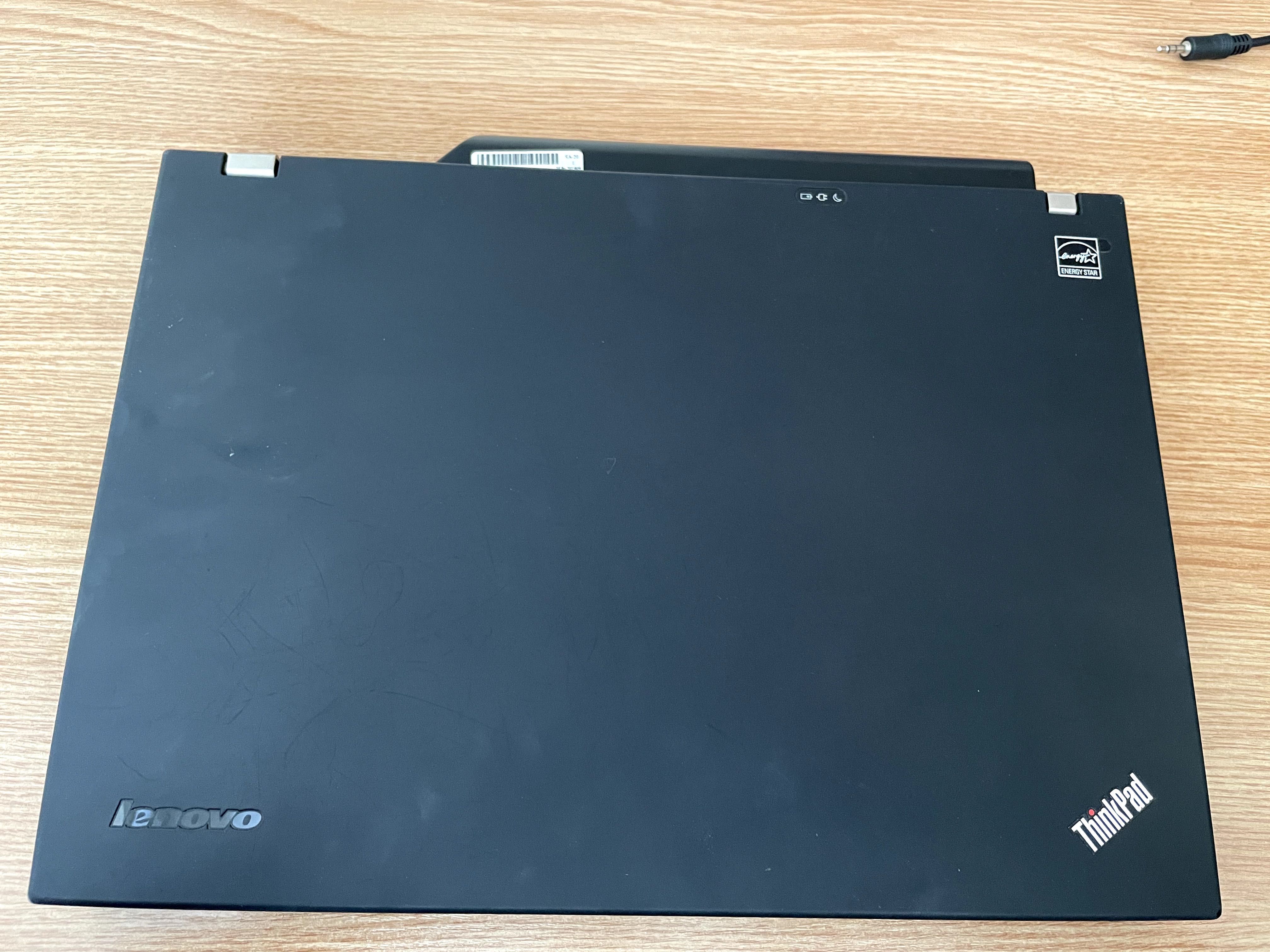 Лаптоп Lenovo Thinkpad T400 14.1" Intel Core 2 Duo+ SSD