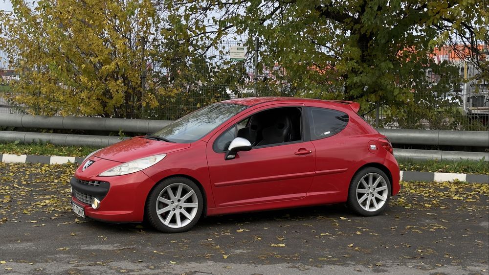 Peugeot 207 RC THP (174)