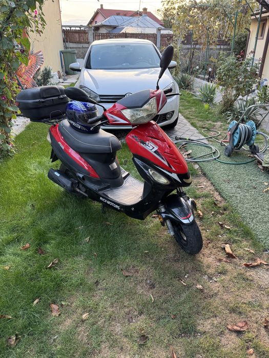 Vand scuter 49cc