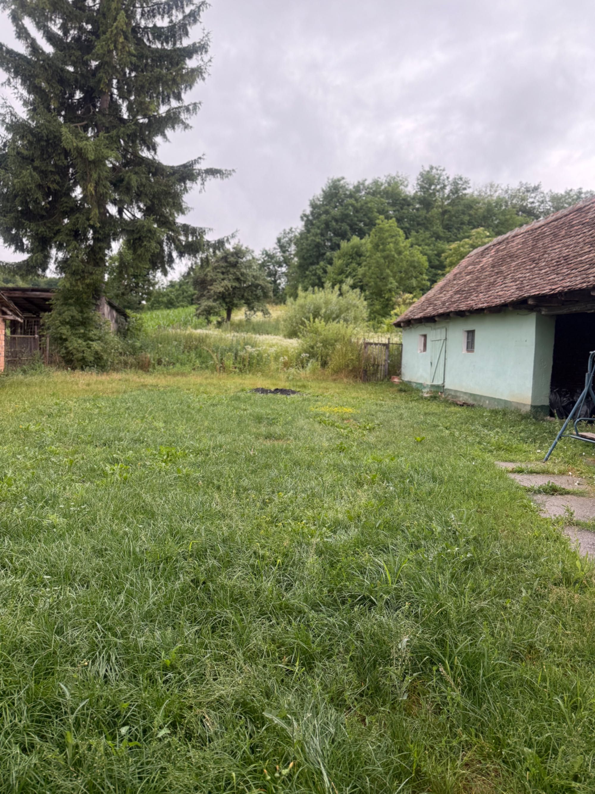 Casă la țară , 60 km de Sibiu