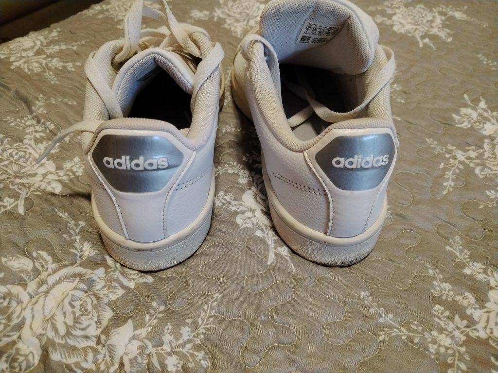 Дамски кецове ADIDAS