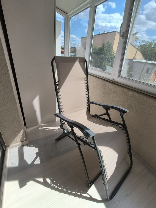 3 fotolii extensibile la pret de unul