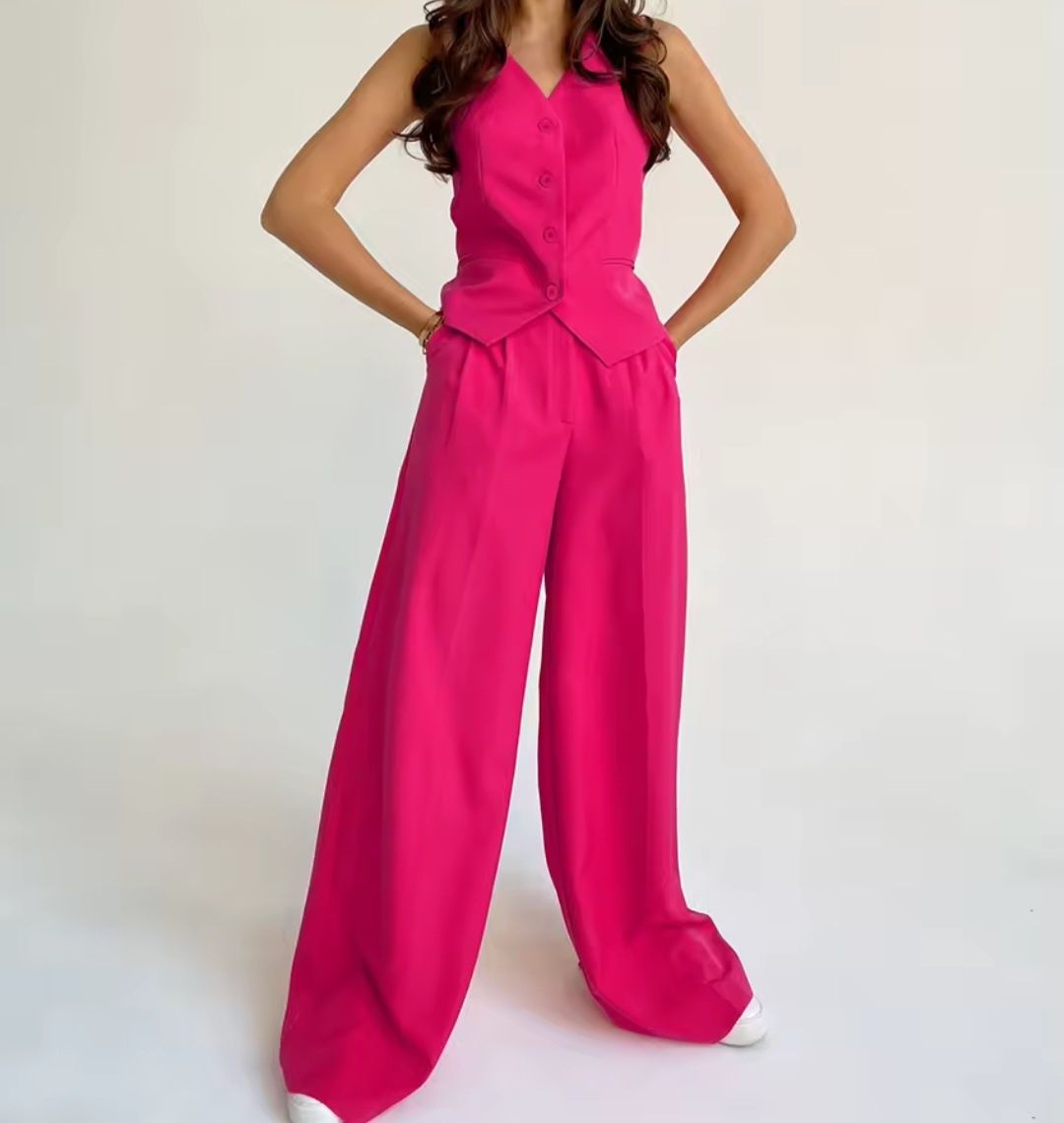 Costum set roz doua piese M