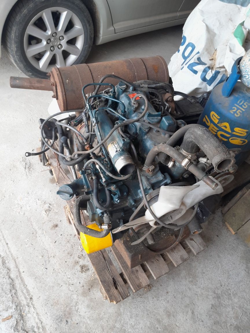 Motor Kubota D1402