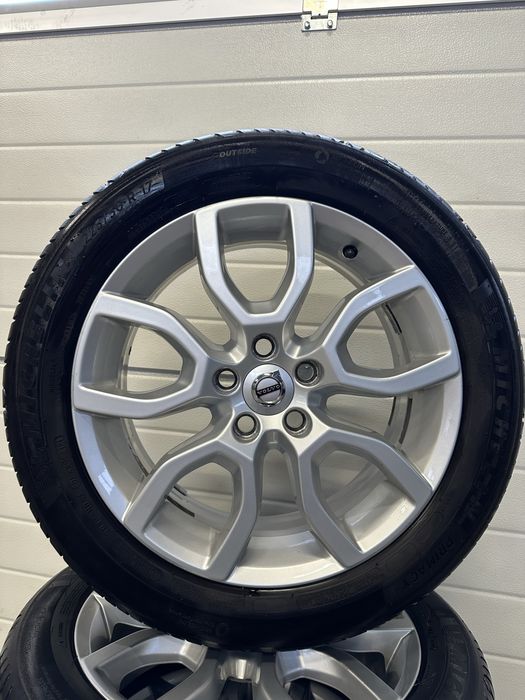 Jante 17 ORIGINALE Volvo V60 S60 Vara 225/50/17 S40 V40 S80 V70