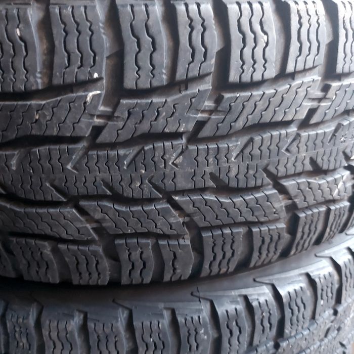 215/60/17"C Nokian 4бр.гуми дот2019