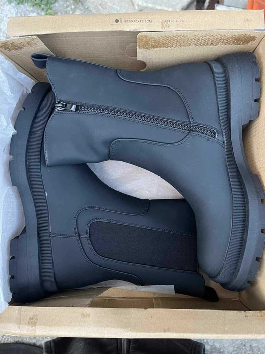 Дамски боти нови