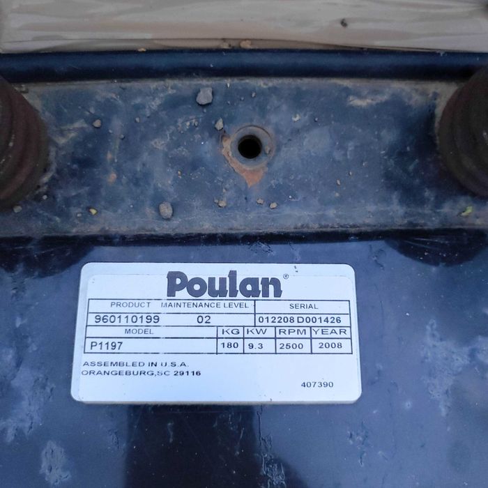 Tractoras tuns iarba gazon cu masa taiere de adaptat