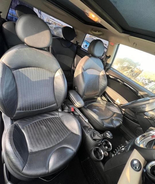 Dezmembrez Mini Cooper R56 [facelift] [2010 - 2015] Hatchback 3-usi 2