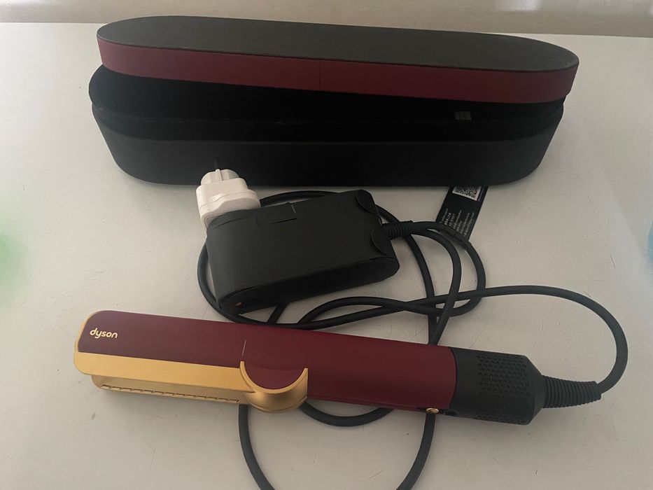 Dyson air strait