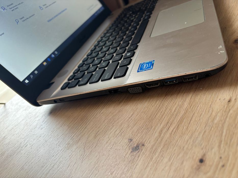 Laptop Asus de vânzare!
