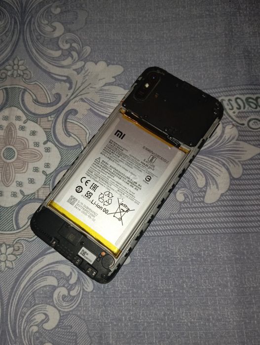 Продам Redmi note 10s и Redmi 9a