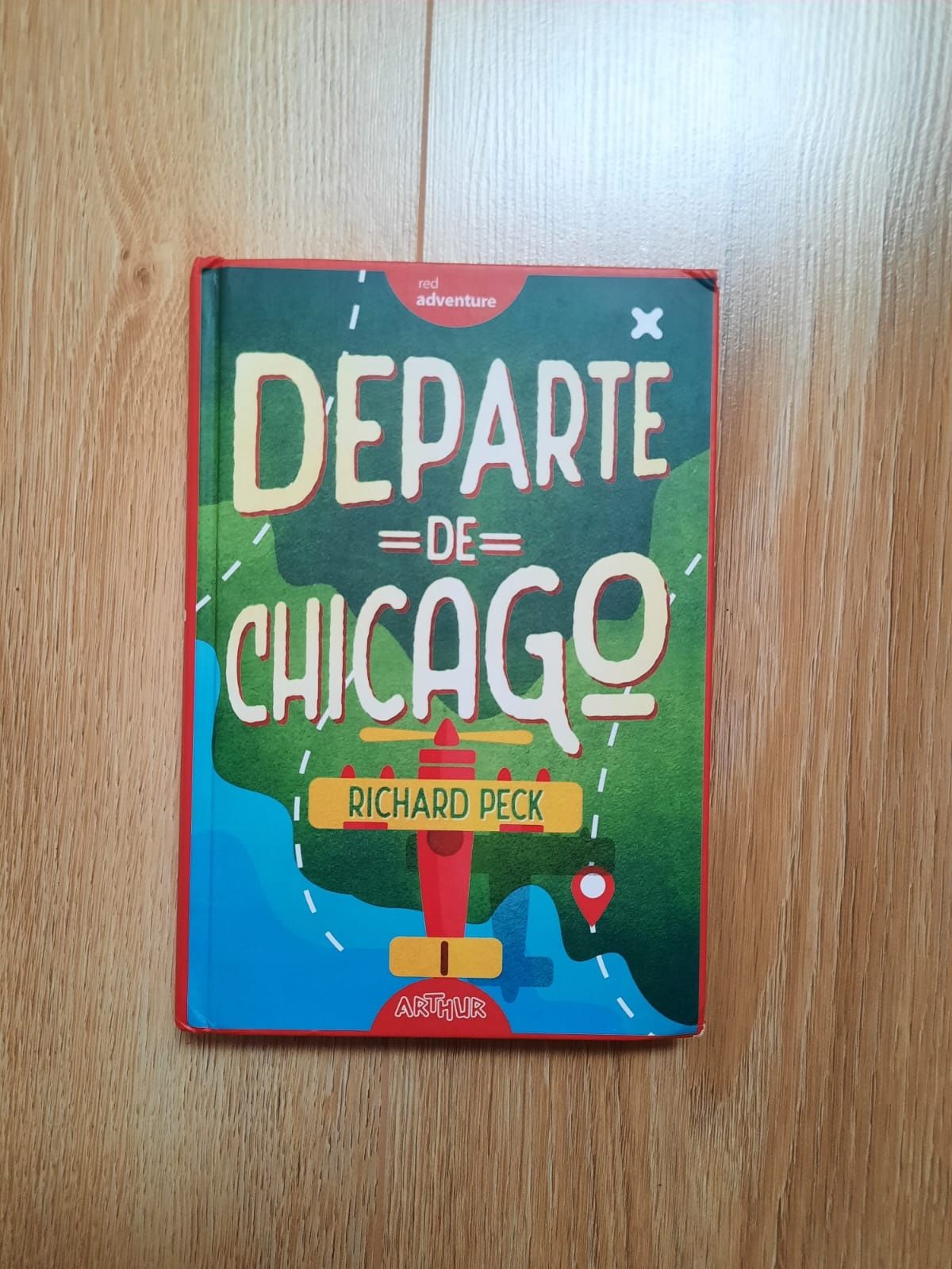 Vând carte Departe De Chicago scrisă de Richard Peck