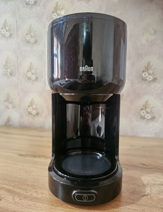 Продам кофеварку Braun