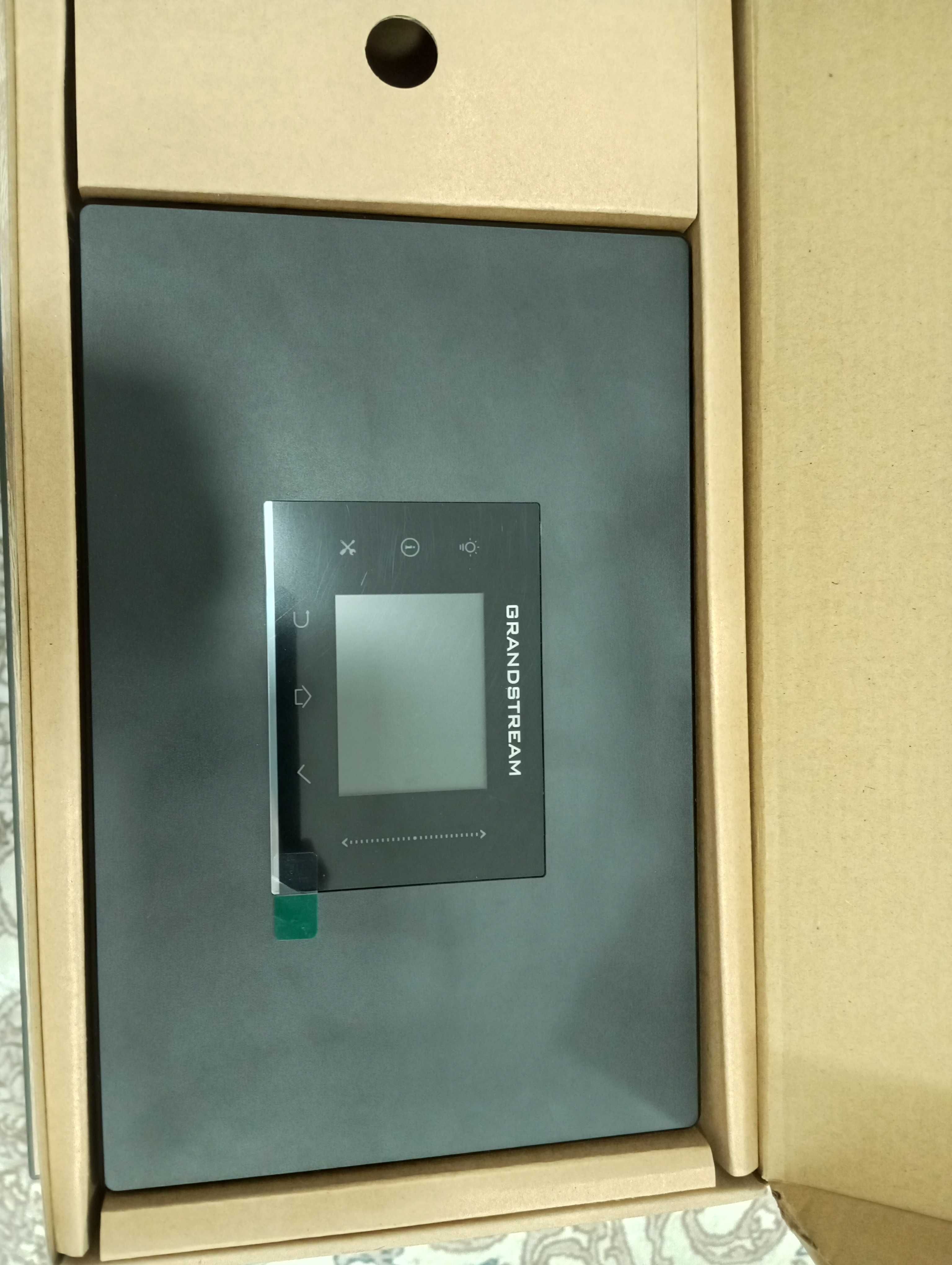 Mini ATS, Мини АТС Grandstream UCM6301 Новый