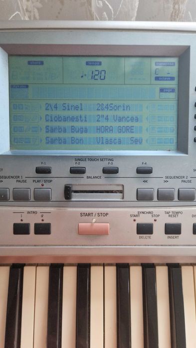 Vând orgă KORG PA50 professional arranger