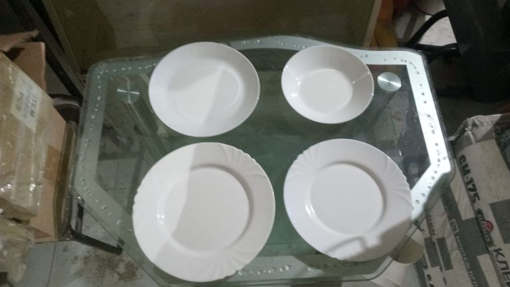 Продам тарелки новые