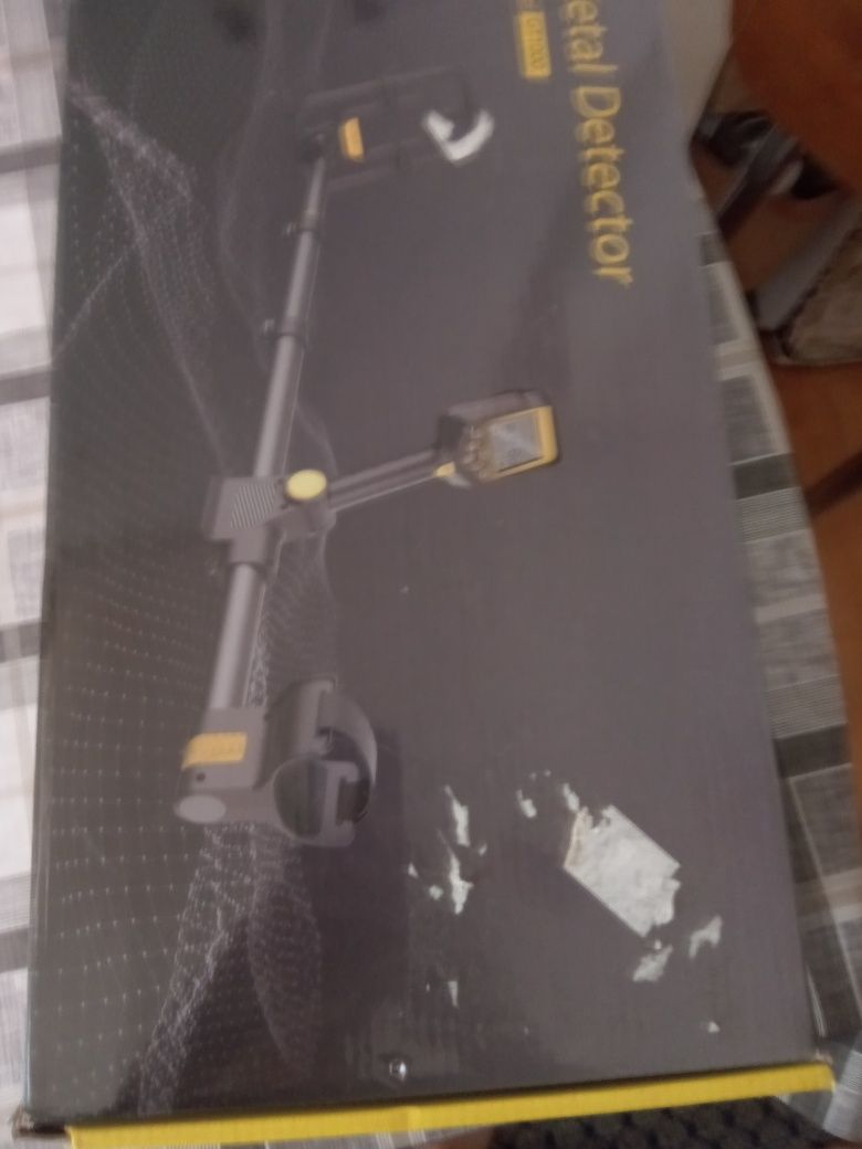 Detector de metale