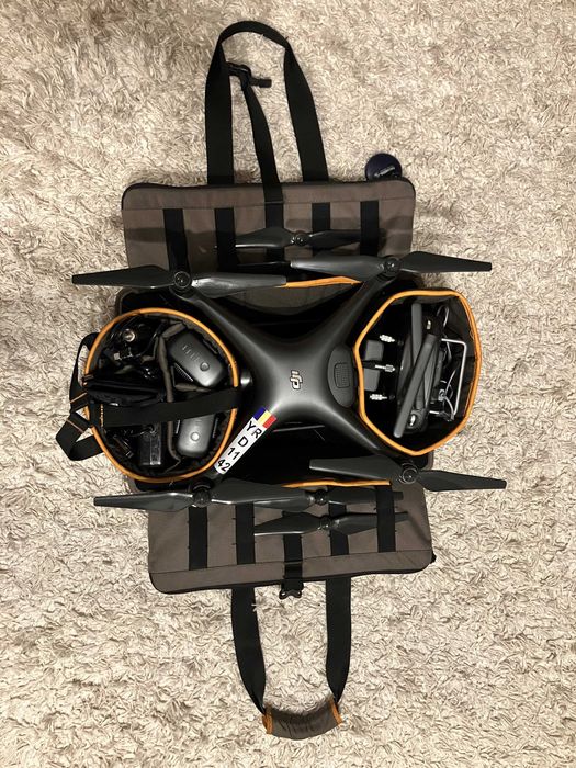 Drona DJI Phantom 4 PRO Obsidian cu multe accesorii