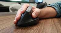 Mouse wireless Logitech MX Vertical - cel mai ergonomic si comod mouse