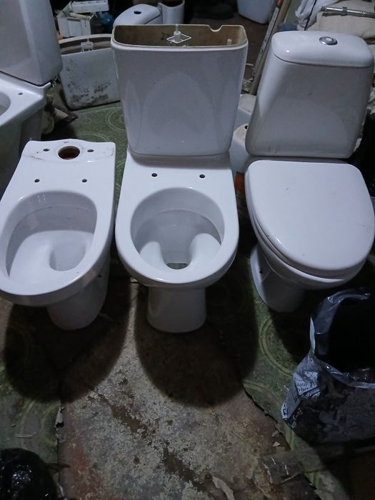 Продам унитазы в хорошем состоянии