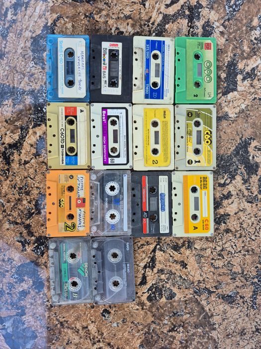 Vand 14 casete audio originale muzica grecesca ( taverna) 45-60 minute