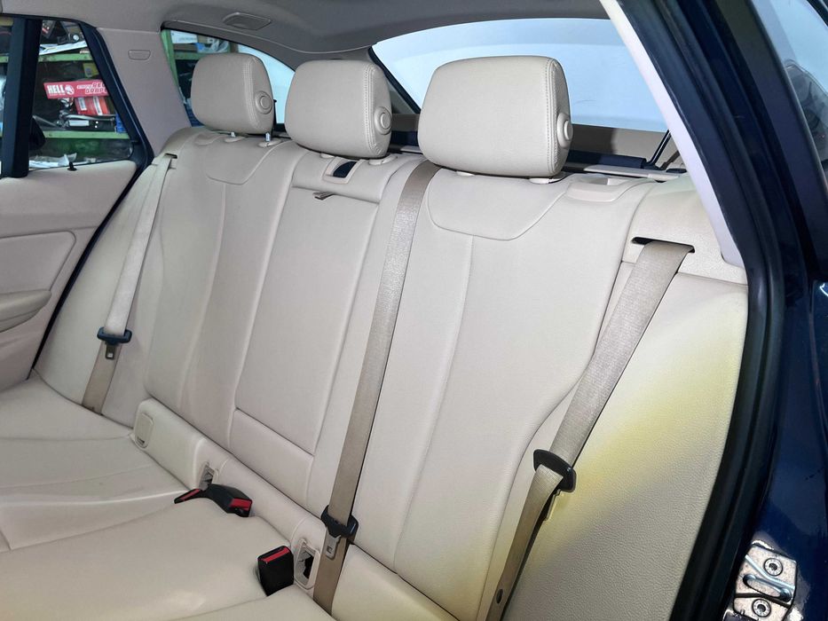 BMW Seria 3  2.0 D Touring  F31 2013