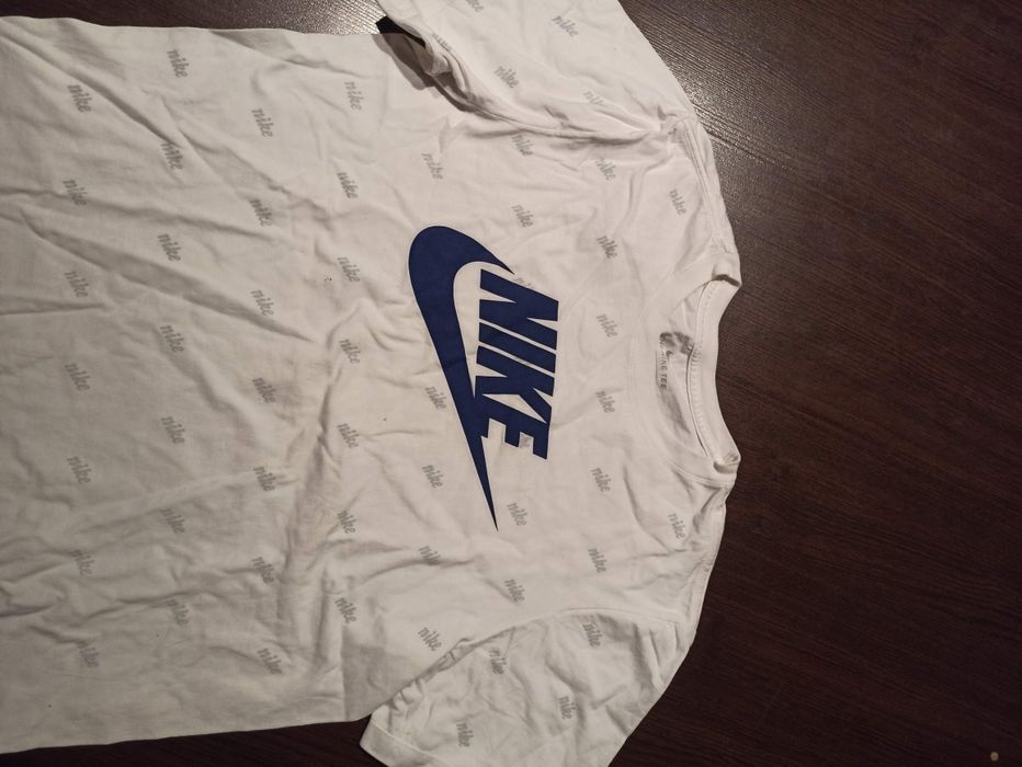 Тениски по 10лв броя