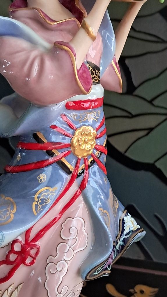 Порцеланова фигура Franklin mint "MAKU "