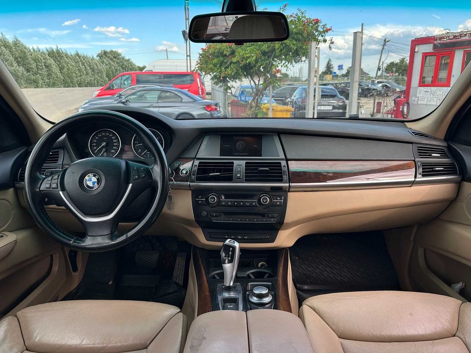 BMW X5 3,0 x-drive 2009 pachet M accept variante !