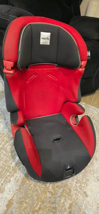 Scaun auto copil, posibilitate doar înălțător