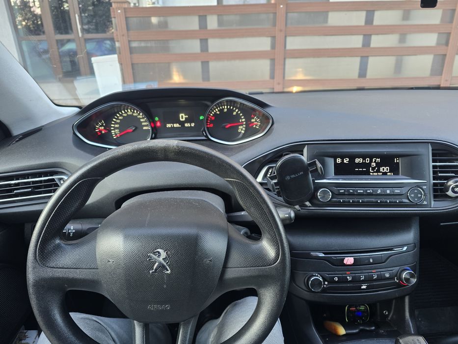 Peugeot 308, 1.6 hdi, manual