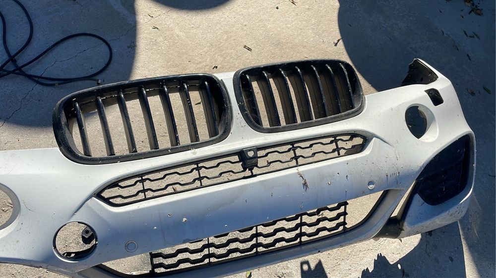 Grila centrala / stanga BMW f15 f16 M pachet