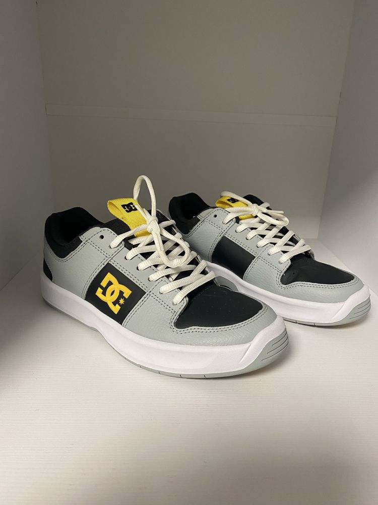 DC Lynx zero grey/white