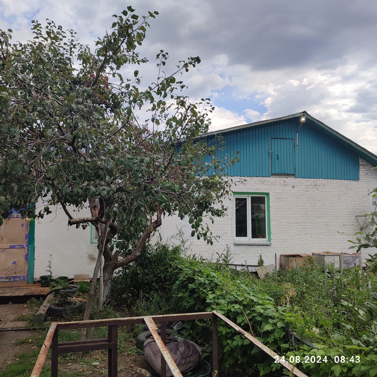Продается пятикомнатные хороший дом в Черемшанки.