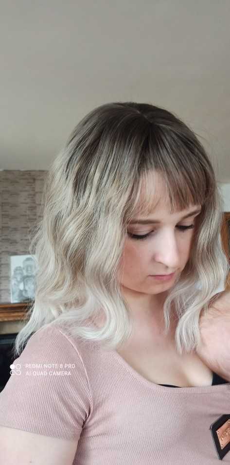 Peruca superba saten,blond ombre suvite valuri bob calitate ca natural