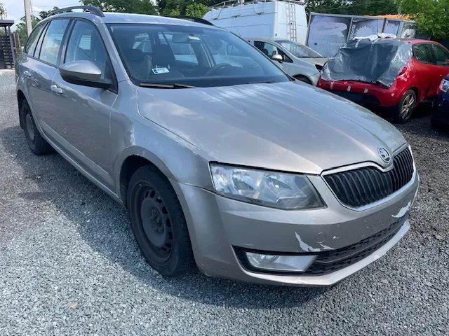 Dezmembrez Skoda Octavia 3 an 2016 Euro 6 Motor 1.6 TDI CXXB