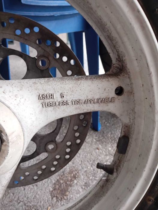 Джанти два броя за мотоциклет SUZUKI