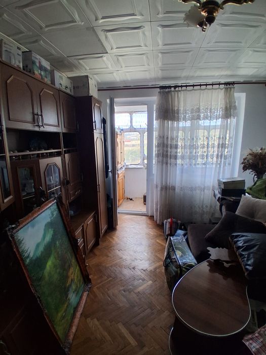 Vand apartement in Moldova Noua