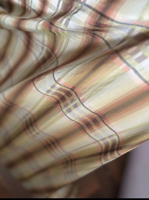 Materiale textile la rolă, 9 lei metrul